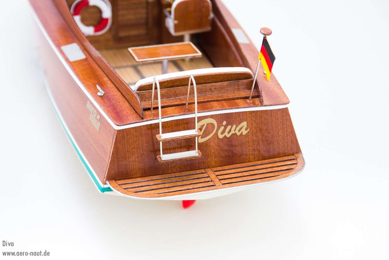Aero-naut Diva Cabin Boat Kit