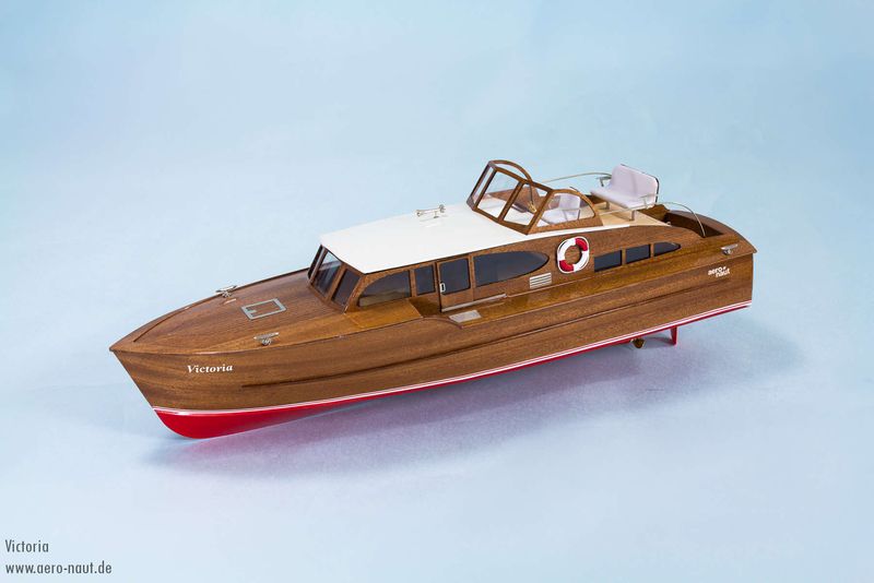 Aero-naut Victoria Luxury Yacht Kit