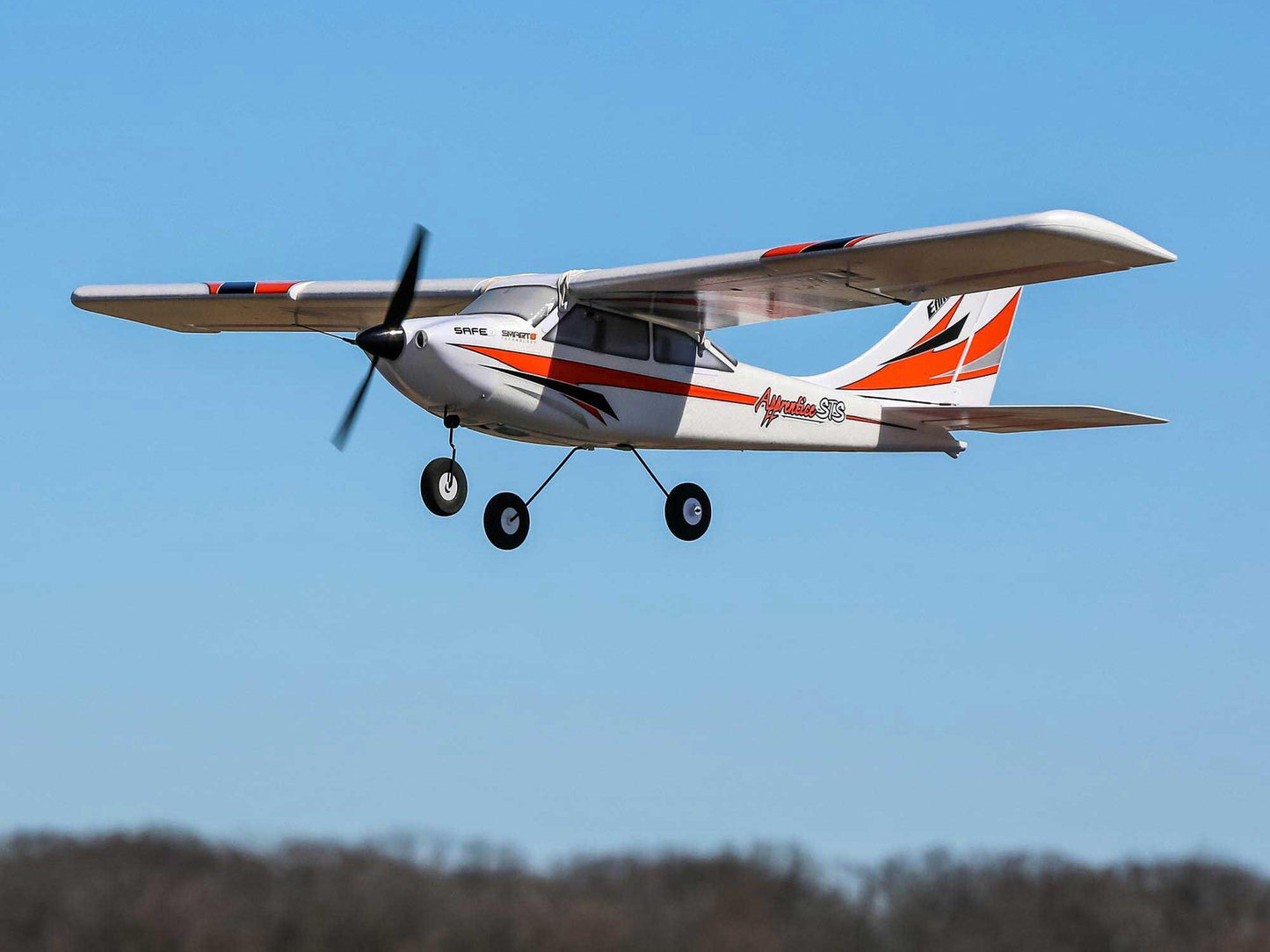 E-flite Apprentice STS 1.5m RTF Basic Smart Trainer with SAFE EFL370001