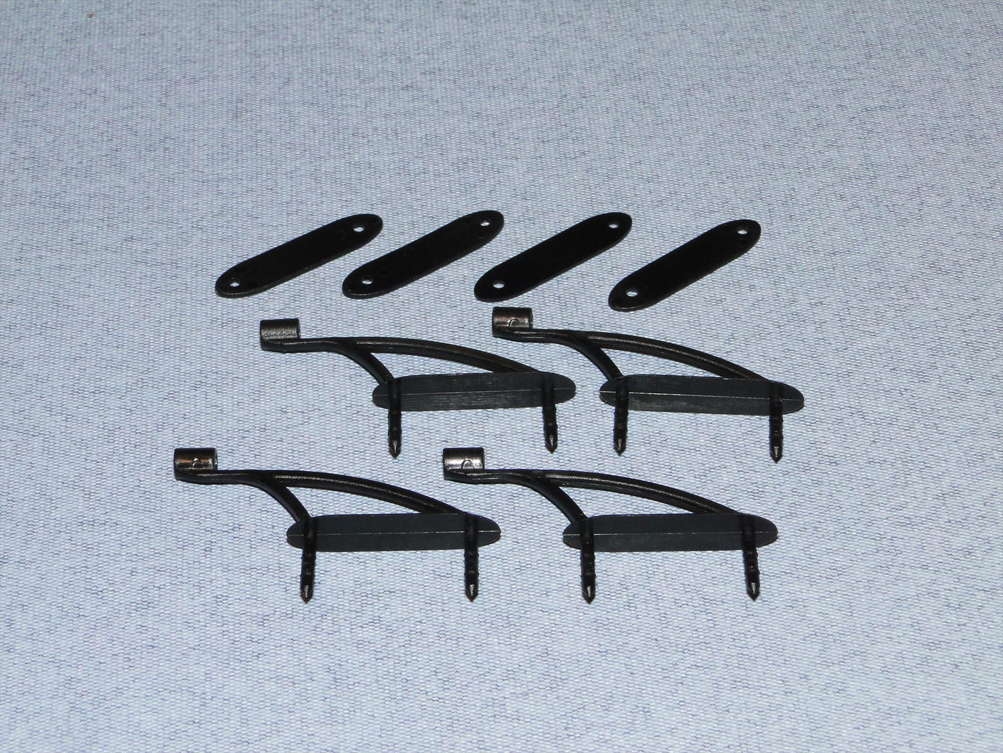 Logic RC Control Horn for 2.0mm CF Rod (Pk4)