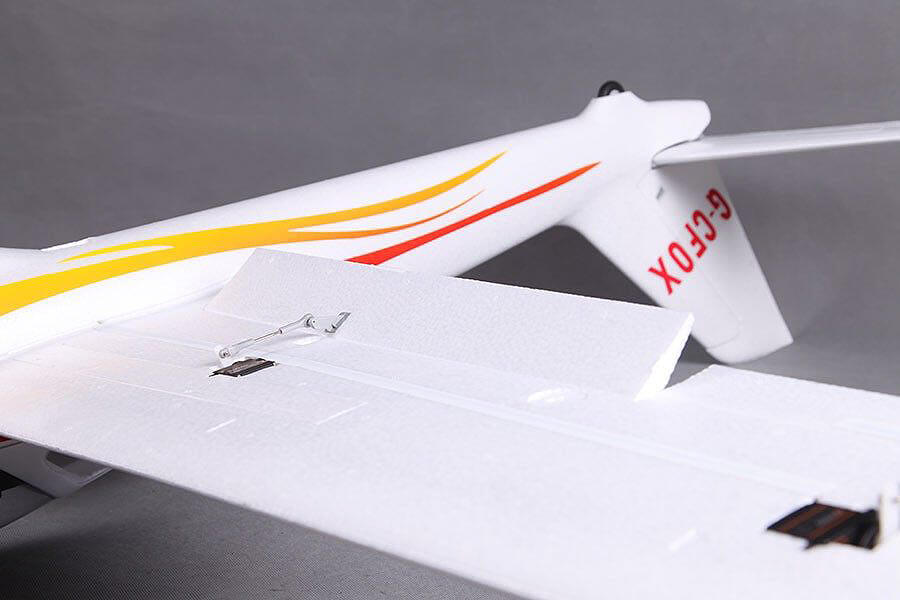 FMS Fox Electric Glider 2.3M PnP V2 With Flaps/REFLEX GYRO