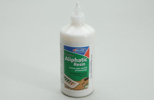 Deluxe Materials Aliphatic Resin - 500g (Economy) (AD9)
