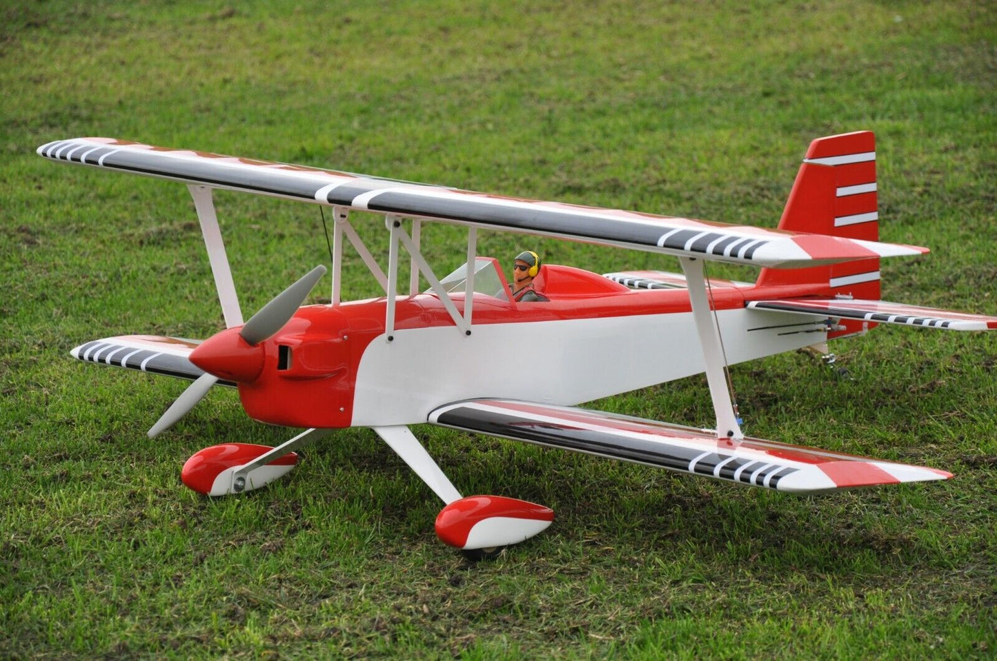 MAX THRUST PRO-BUILD BALSA DOUBLE TROUBLE KIT RED - IC OR ELECTRIC