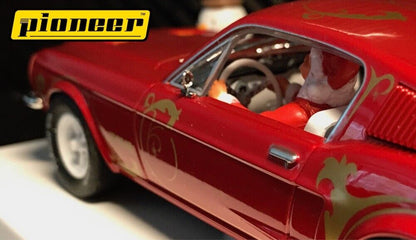 Pioneer Slot Car 1968 Ford Mustang Fastback GT Christmas Special  P037