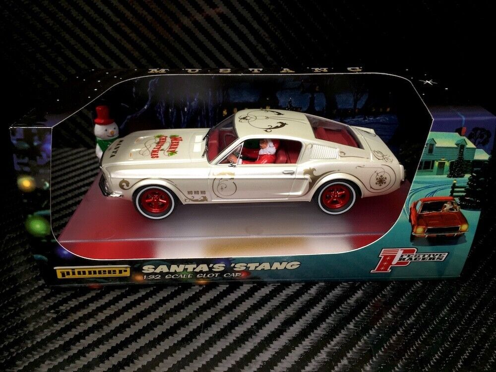 Pioneer Slot Car 68 Mustang Fastback GT Christmas Special P071 Limited Edition