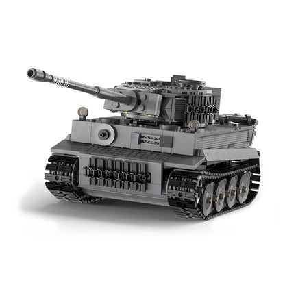 CaDA RC MOC- Tiger Tank - 925pcs Brick Kit