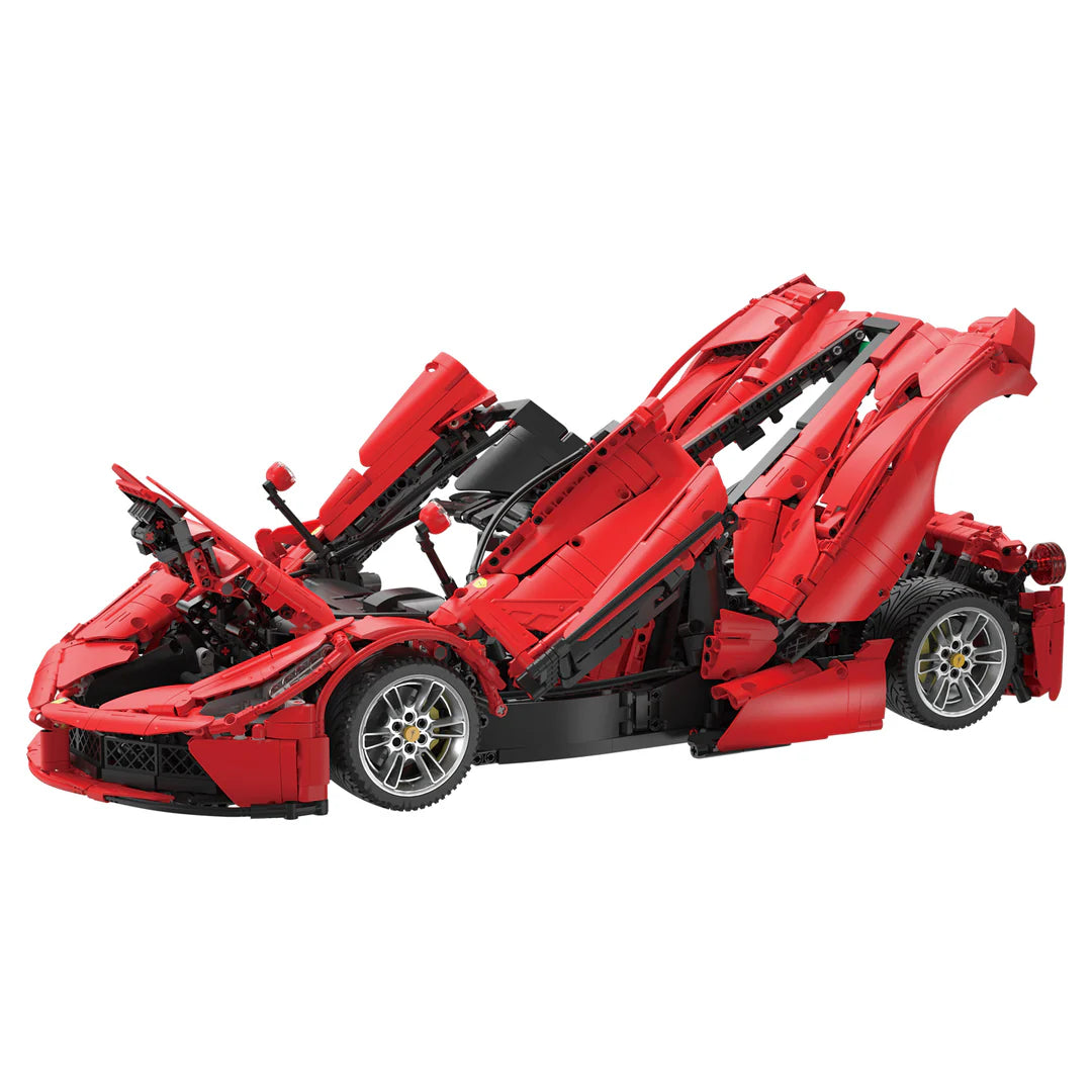 CaDA 1:8 Viva Hypercar - 4739 pcs Brick Kit